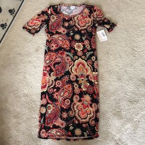 NWT LuLaRoe Julia Black/Pink/Red/Cream Small